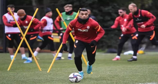 Arda Turan ve Emre Kılınç takımla birlikte çalıştı
