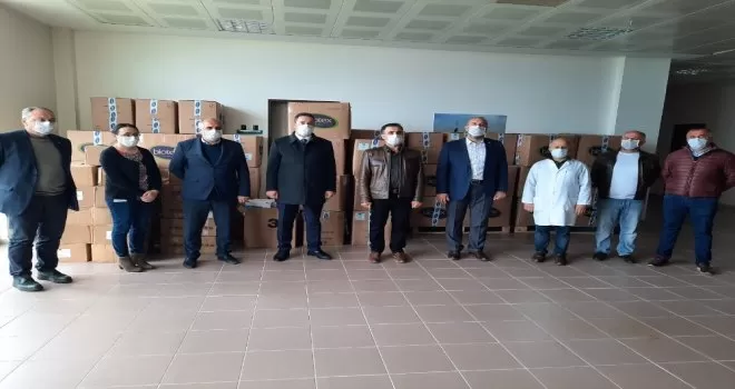 Ardeşen Vakfı’ndan 100 bin TL’lik yardım

