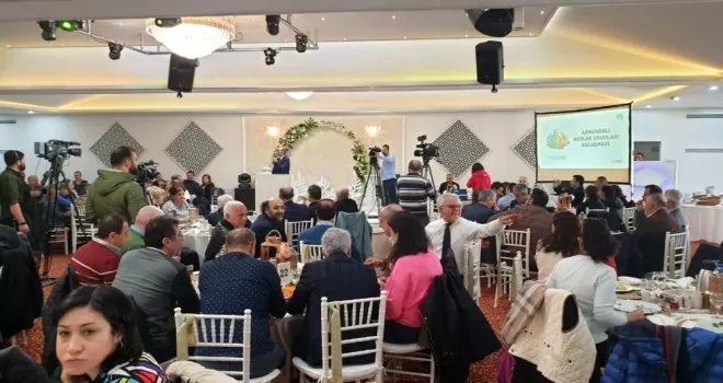 Arguvanlı meslek grupları kahvaltıda bir araya geldi
