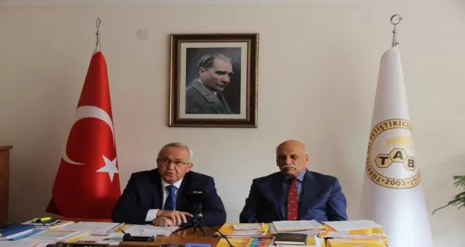 Arı Yetiştiricileri Birliğinden ’bal aromalı şurup’ açıklaması
