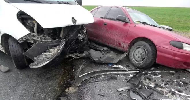 Arnavutköy’de feci kaza: 2 yaralı
