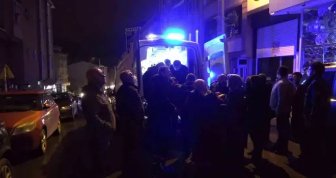 Arnavutköy’de genç kız 4’üncü kattan aşağıya düştü
