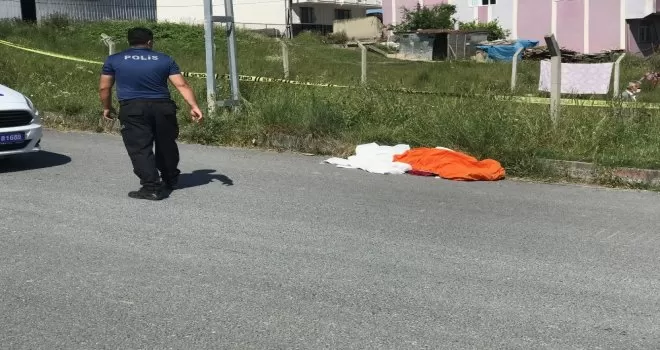 Arnavutköy’de sokak ortasında dehşet
