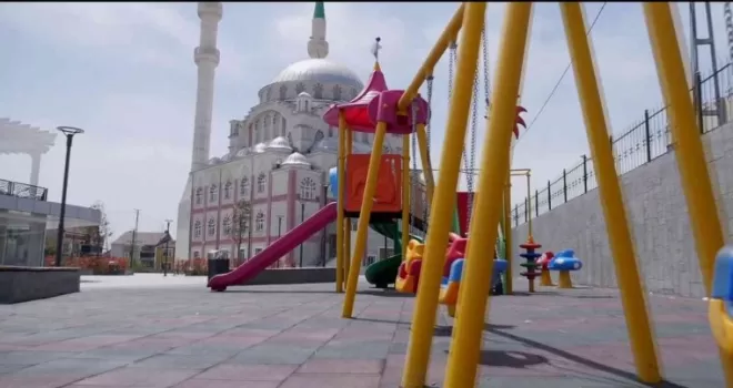 Arnavutköy Nenehatun Meydanı coşkuyla açıldı
