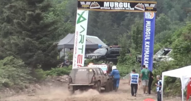 Artvin’de Off Road yarışları nefes kesti