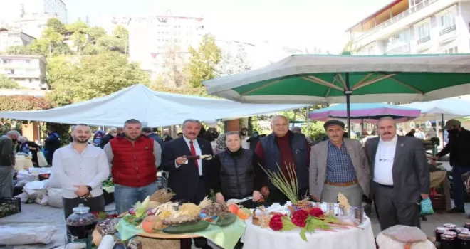 Artvin’de ‘tohum takas şenliği’ yapıldı