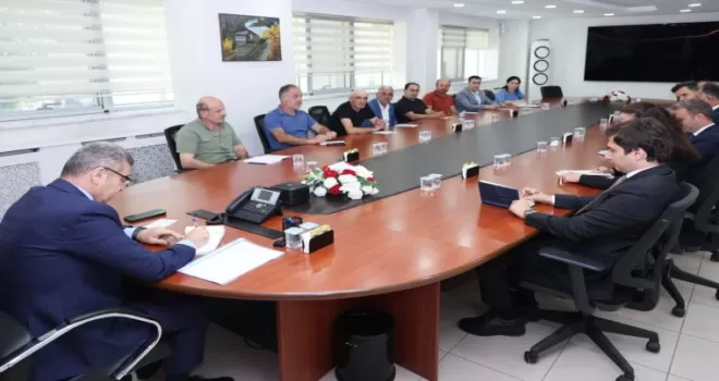 Artvin’de Vali Ergün muhtarları dinledi