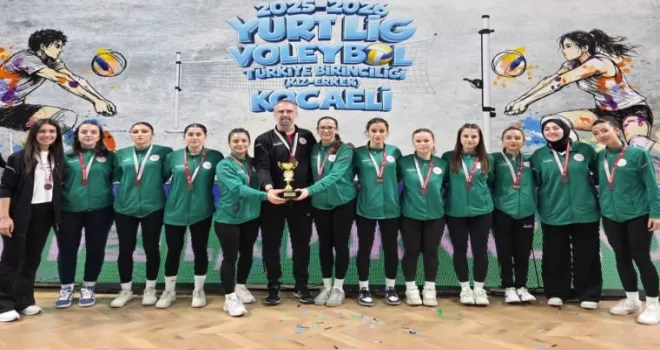 Artvin’den voleybol ’da tarihi başarı
