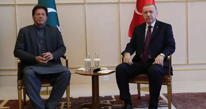 Cumhurbaşkanı Erdoğan, Pakistan Başbakanı Han ile telefonda görüştü