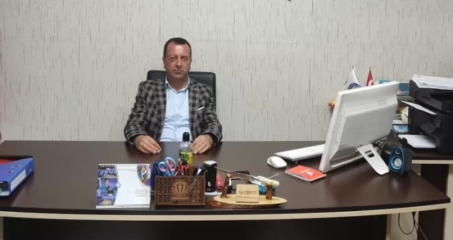 Aşıya akrostiş şiirle dikkat çekti
