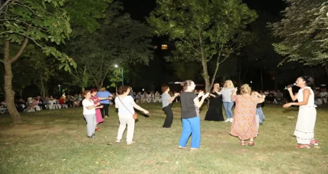 Ataevler Mahallesi’nde renkli gece