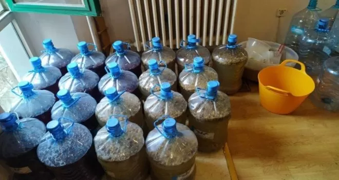 Ataşehir’de sahte alkol operasyonu
