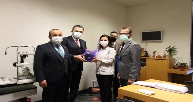ATO’dan, Tıp Bayramı’nda sağlık çalışanlarına ziyaret
