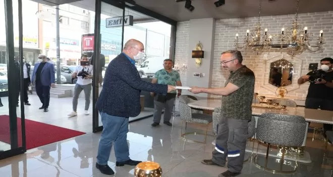 ATO maske dağıtımına başladı
