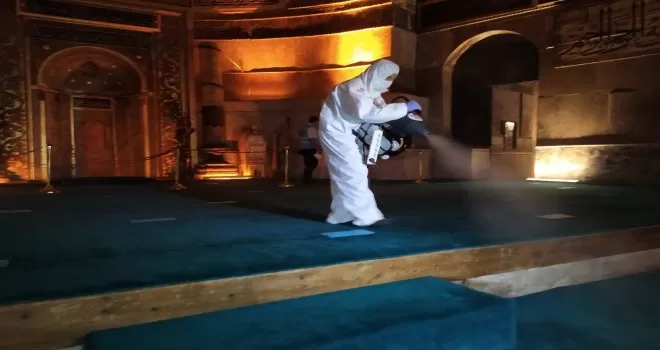 Ayasofya Bayram namazına hazırlandı

