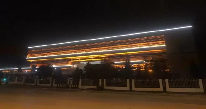 AYM Başkanı Yıldırım’ın “Işıklar yanıyor“ paylaşımına tepki
