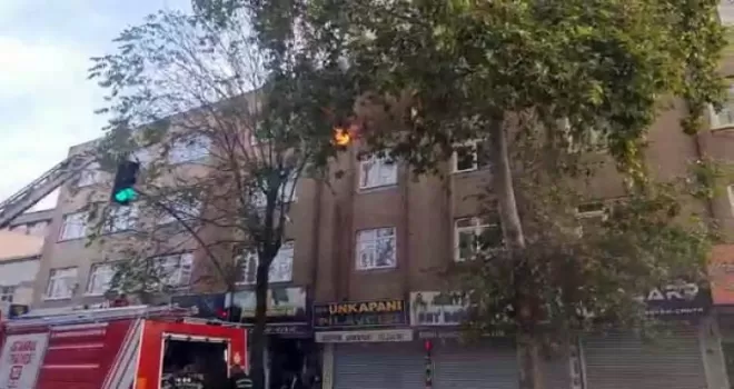 Bağcılar’da bir apartman dairesinde patlama
