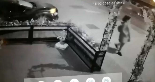 Bağdat Caddesi’nde takla atan otomobil kamerada

