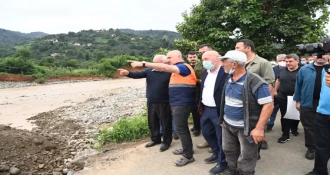 Bakan Adil Karaismailoğlu Arhavi’de incelemelerini sürdürdü