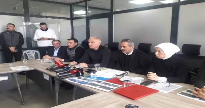 Bakan Ersoy: “Malatya’da enkaz çalışmalarına başladık“
