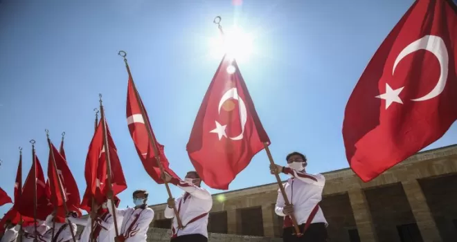Bakan Kasapoğlu Anıtkabir’de
