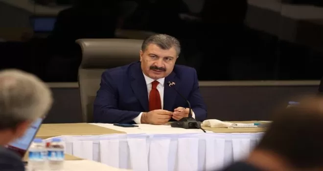 Bakan Koca: “Virüsle mücadele, toplumsal bir mücadeledir”
