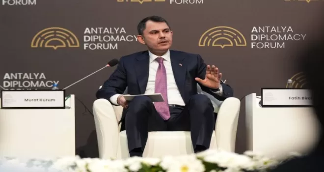 Bakan Kurum: ’Paris’ Türkiye’nin ilerlemesini destekleyecek