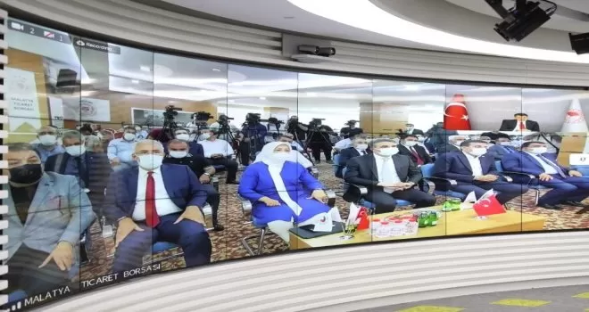 Bakan Pakdemirli kuru kayısı alım fiyatını açıkladı
