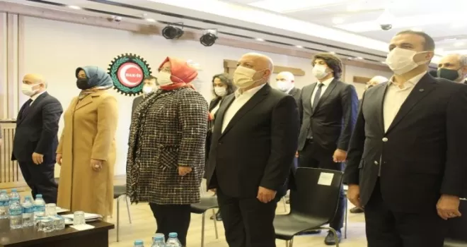 Bakan Selçuk: “Güçlü kadın güçlü aile demek, güçlü aile güçlü toplum demek”
