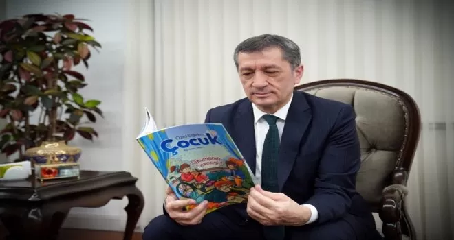 Bakan Selçuk’tan “Özel Eğitim Çocuk“ dergili paylaşım
