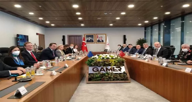 Bakan Soylu, Avrupa Komisyonu Başkan Yardımcısı Schinas’ı kabul etti
