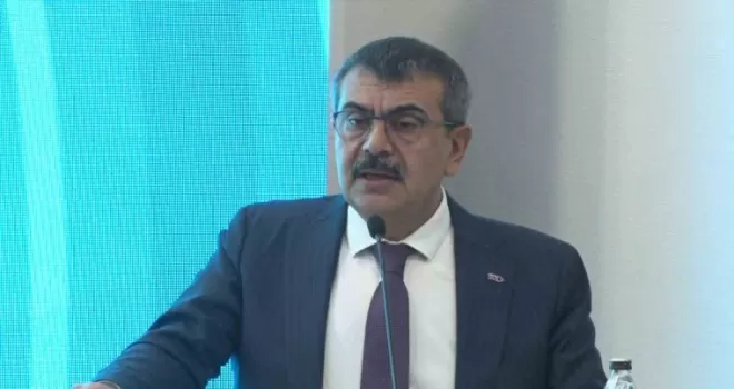 Bakan Tekin’den “Türkçe“ vurgusu
