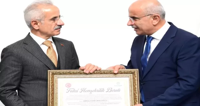 Bakan Uraloğlu’na Malatya’dan  fahri berat