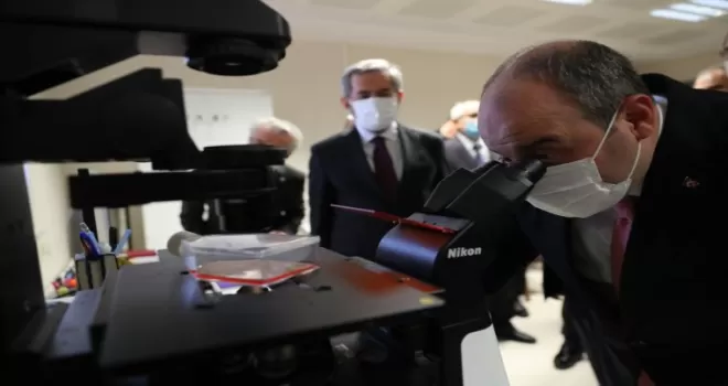 Bakan Varank: "(Adenovirüs temelli aşı adayı)Daha etkin olacağını düşünüyoruz”
