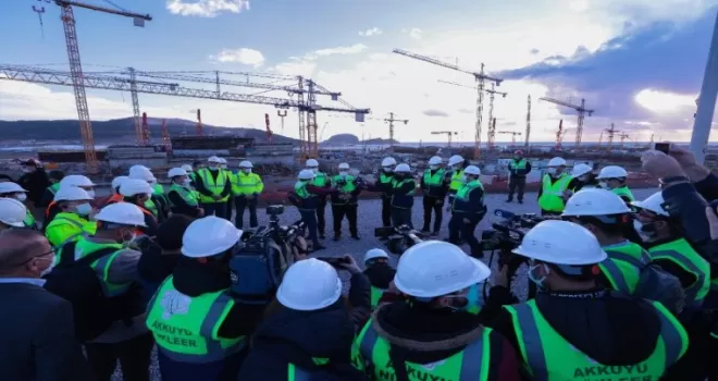 Bakan Varank Çukurova’daki dev yatırımları inceledi
