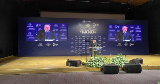 Bakan Varank: “Yıllarca AKM projesini engellediler”
