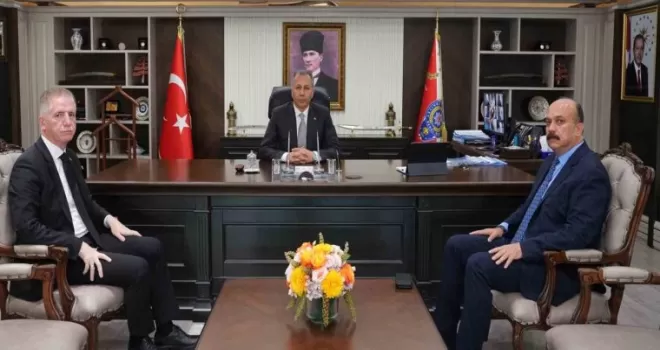 Bakan Yerlikaya’dan İstanbul özelinde asayiş toplantısı
