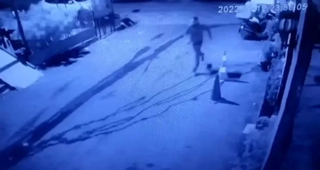 Bakırköy’de çatışma sonrası zanlıların kaçışı kamerada
