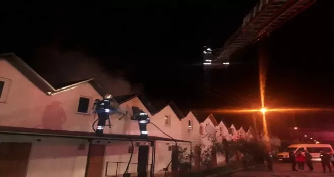 Balıkçı barınaklarında çıkan yangın söndürüldü