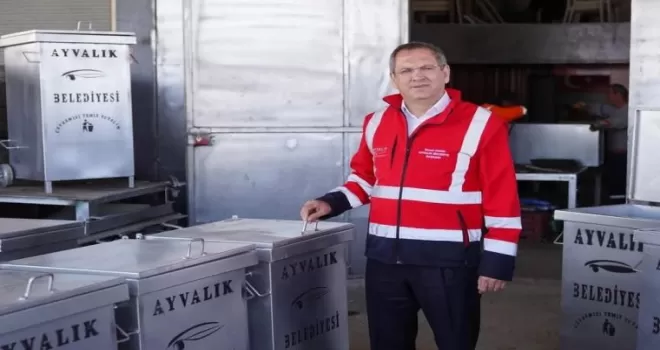 Balıkesir Ayvalık’ta çöp konteynerleri uygun maliyetle üretiliyor