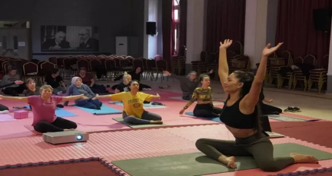 Balıkesir Ayvalık’ta yoga kurslarına büyük ilgi