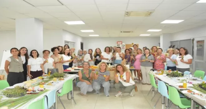 Balıkesir’de balmumu mum atölyesine yoğun ilgi