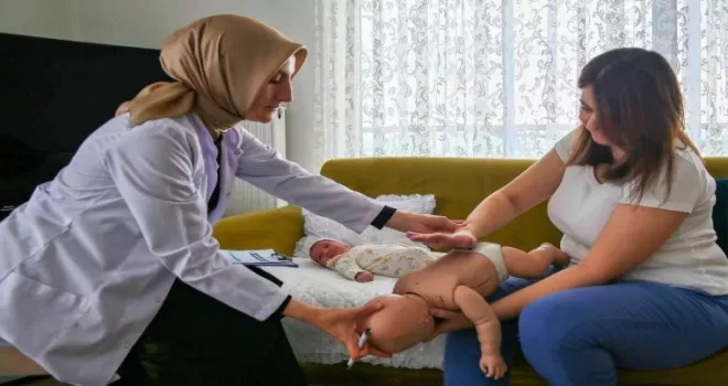 Başakşehir Belediyesi yeni anneleri yalnız bırakmıyor
