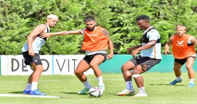 Başakşehir, yeni sezon hazırlıklarına devam etti
