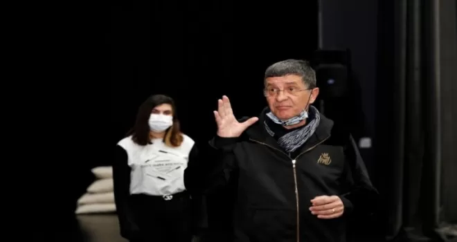 Başakşehirli gençler usta tiyatrocuyla yeniden sahnede

