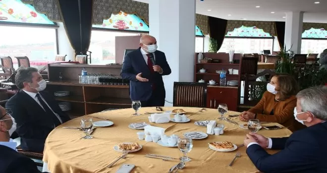 Başkan Altınok: “Muhtarlarımız hizmette ilk basamaktır”
