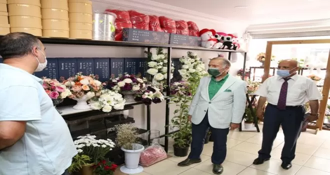 Başkan Aydıner cadde ve sokaklarda incelemelerde bulundu
