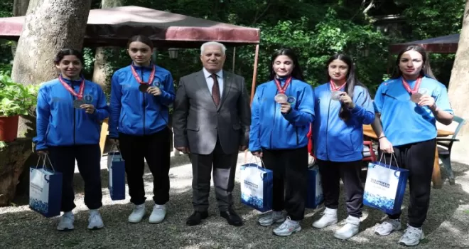 Başkan Bozbey, Bursa’nın gururlarıyla buluştu
