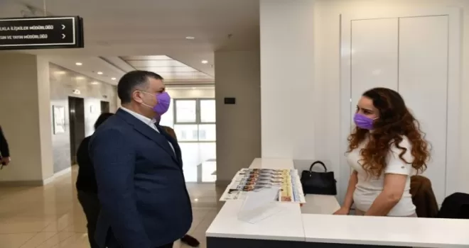 Başkan Bozkurt, kadın çalışanların gününü kutladı
