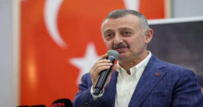Başkan Büyükakın: Onlar konuşur, biz eser yaparız!